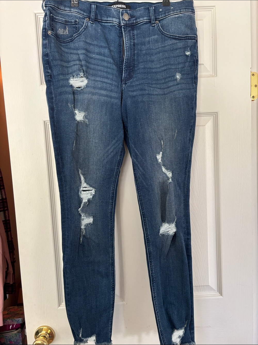 Express Distressed Skinny Jeans in Blue Wash